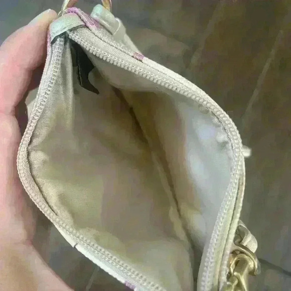 Coach Signature Colette Scarf Print Wristlet Clutch Pink - Picture 6 of 8